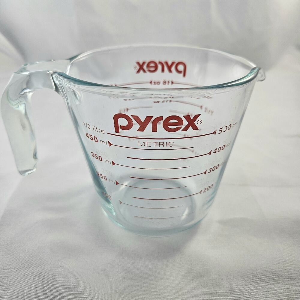 Vintage Pyrex 2 Cup Clear Glass Measuring Cup - 500 Ml - Used - Made In USA